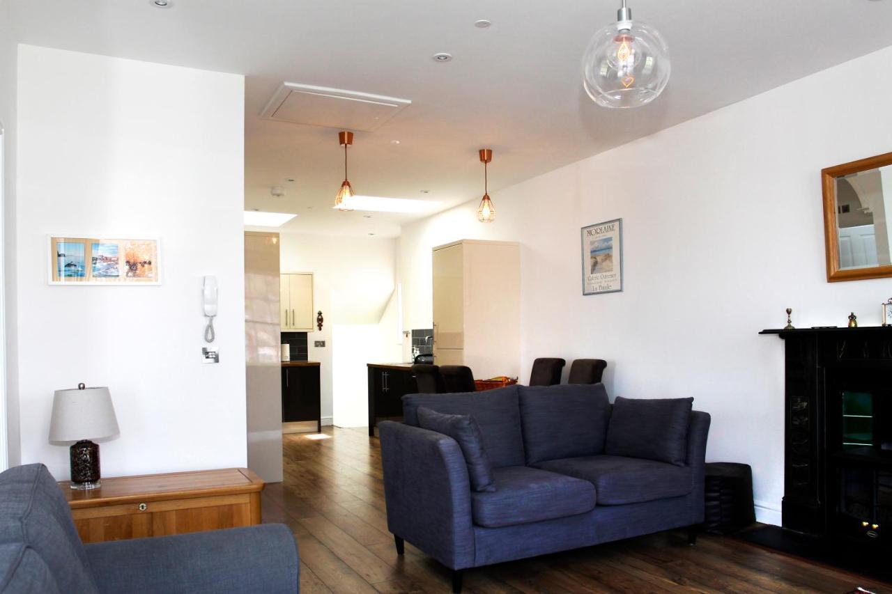Appartement 2 Yr Hen Fanc à Aberaeron Extérieur photo