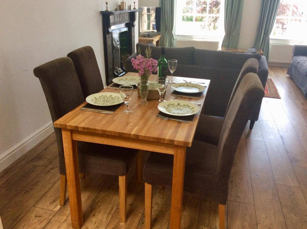 Appartement 2 Yr Hen Fanc à Aberaeron Extérieur photo